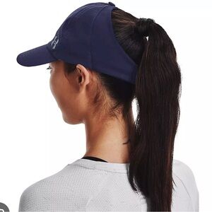 Women's UA Iso-Chill Launch Wrapback Cap NAVY